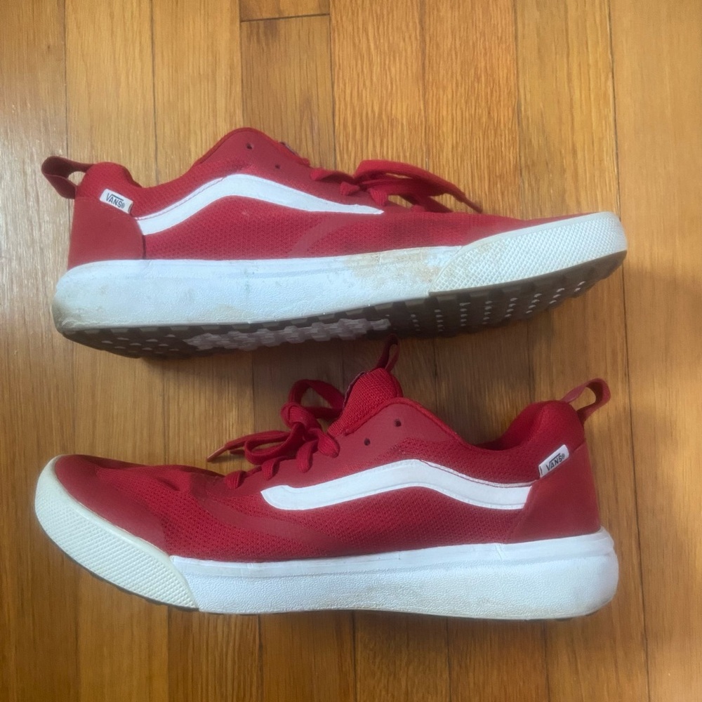 Vans UltraRange Red and White Men’s Sneakers 12M